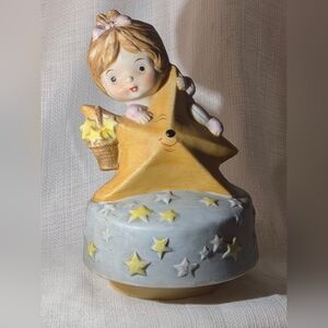 Adorable Vintage PorcelainStar-Themed Music Box